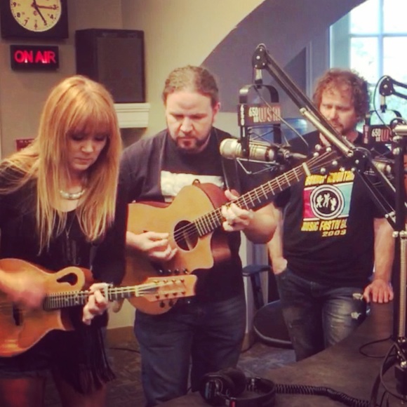 Meet your Posher, Donna - Picture 4 of 5